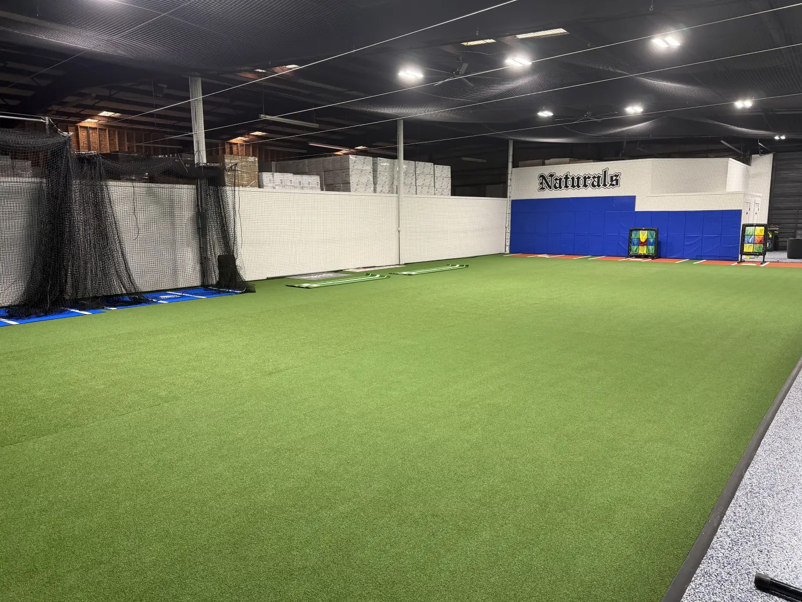 Full turf with Naturals branding